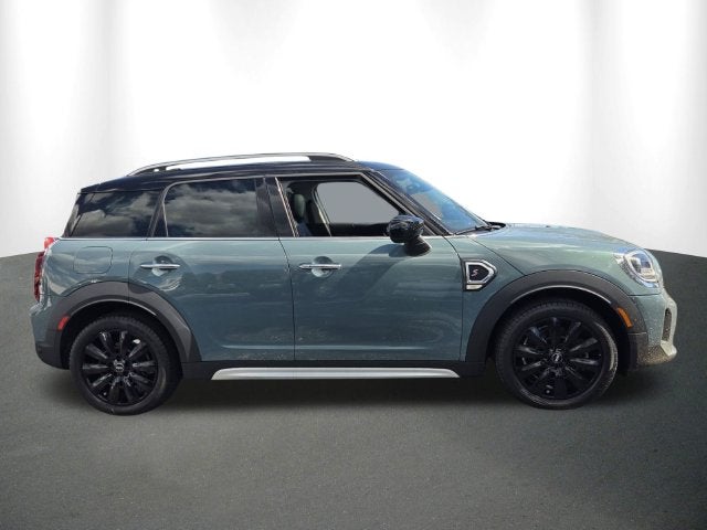 2024 MINI COUNTRYMAN SIGNATURE