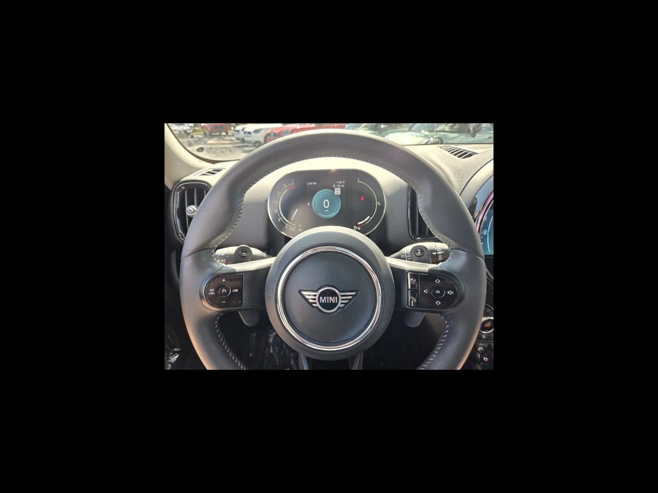 2024 MINI COUNTRYMAN SIGNATURE