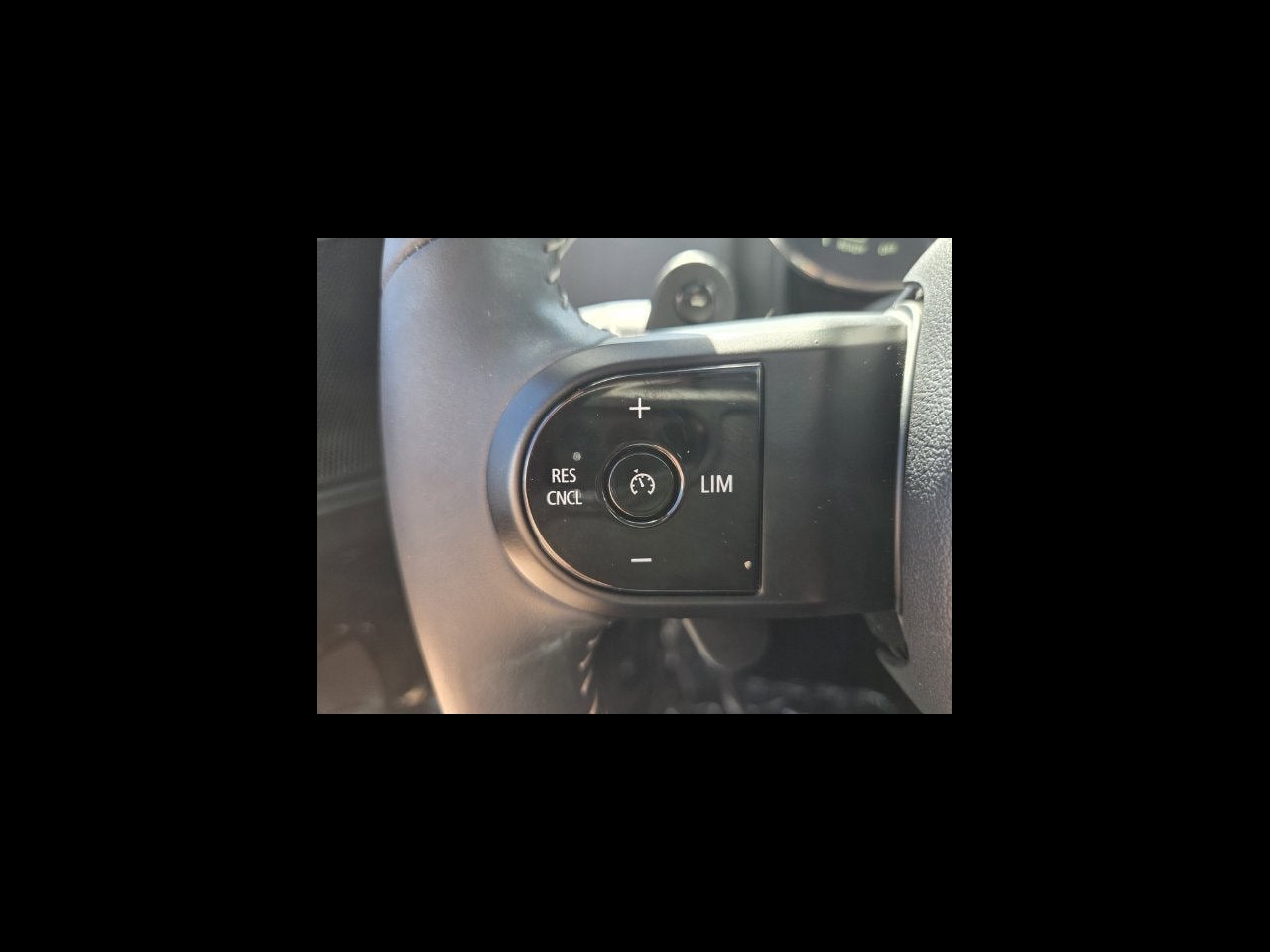 2024 MINI COUNTRYMAN SIGNATURE