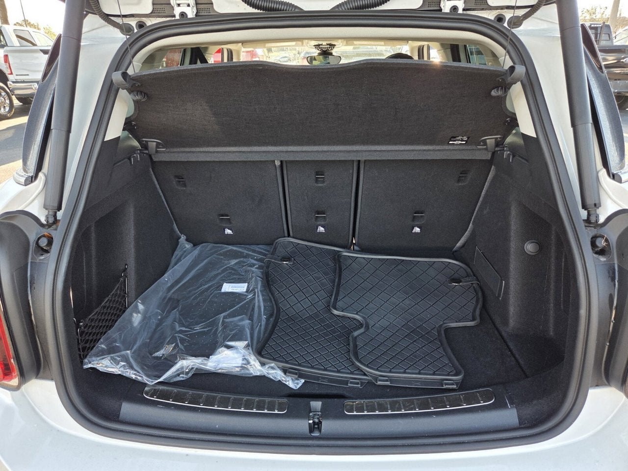 2024 MINI COUNTRYMAN SIGNATURE