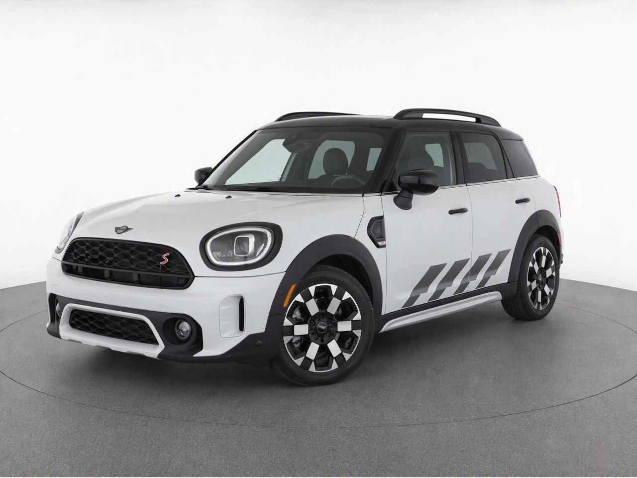2024 MINI COUNTRYMAN ICONIC