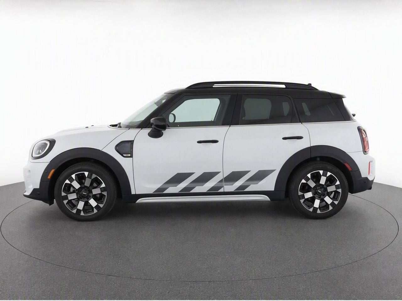 2024 MINI COUNTRYMAN ICONIC