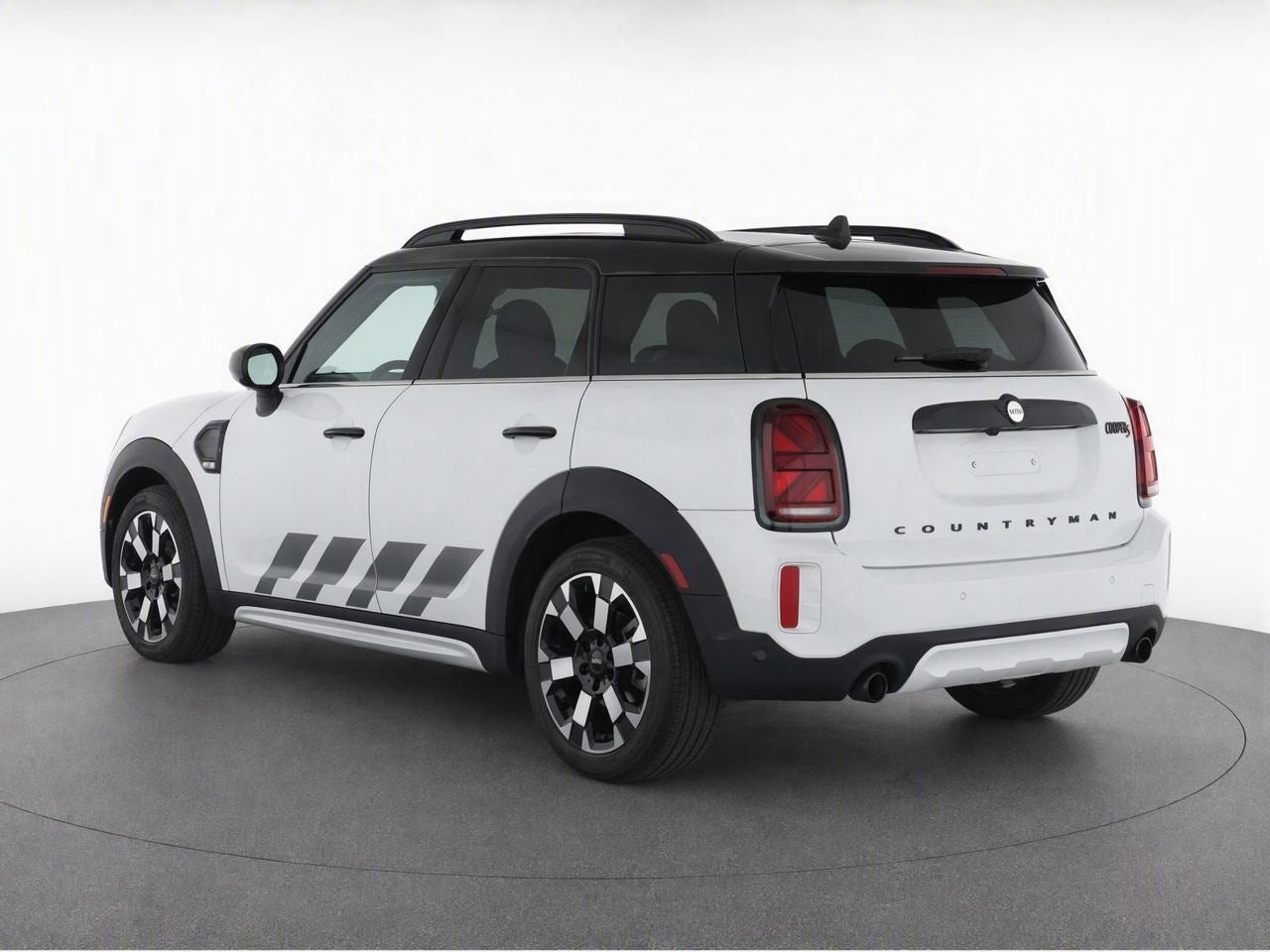 2024 MINI COUNTRYMAN ICONIC