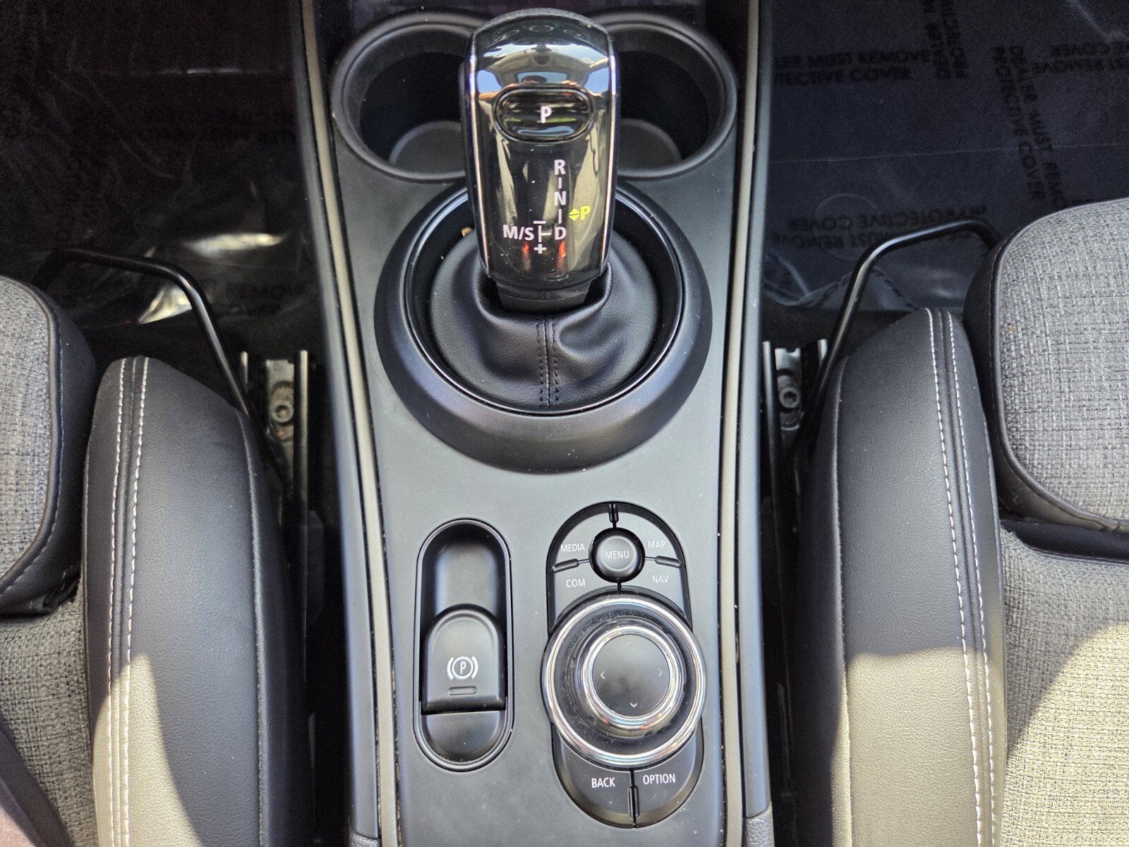 2023 MINI COUNTRYMAN Signature