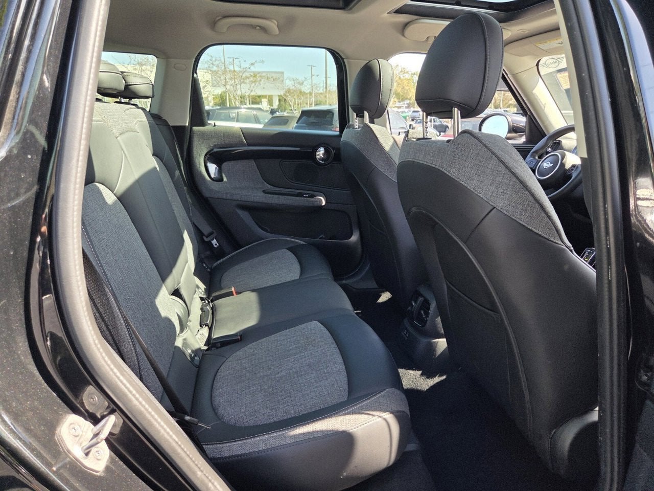 2023 MINI COUNTRYMAN Signature