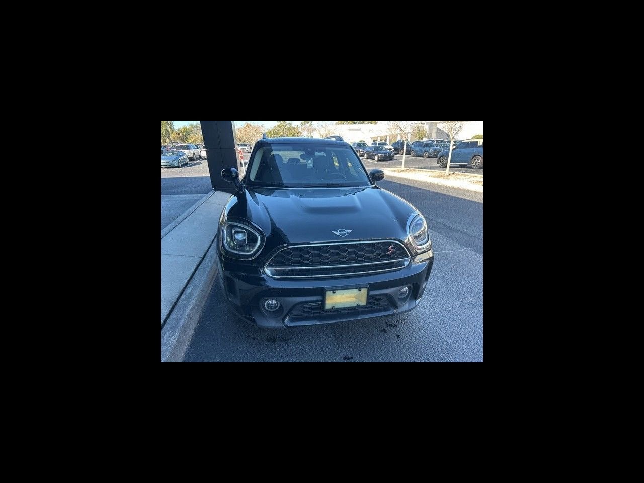 2023 MINI Countryman Signature