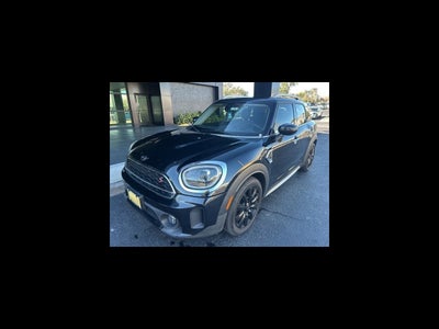 2023 MINI Countryman Signature