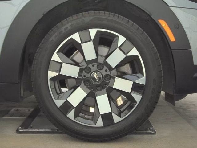 2023 MINI Countryman Cooper S