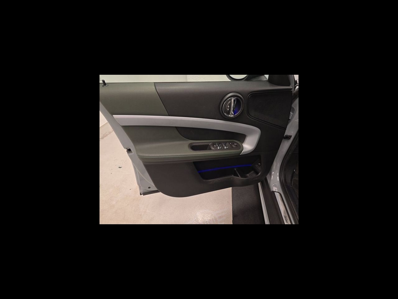 2023 MINI Countryman Cooper S