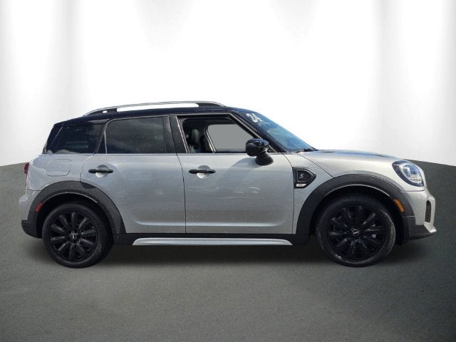 2024 MINI COUNTRYMAN Signature