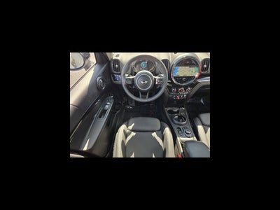 2024 MINI COUNTRYMAN Signature