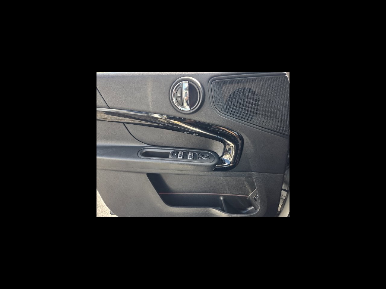 2024 MINI COUNTRYMAN Signature