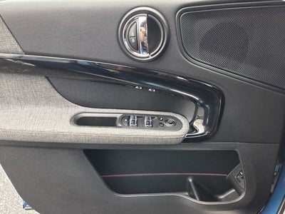 2024 MINI COUNTRYMAN Signature