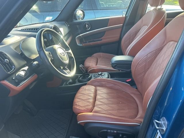 2023 MINI Countryman Iconic