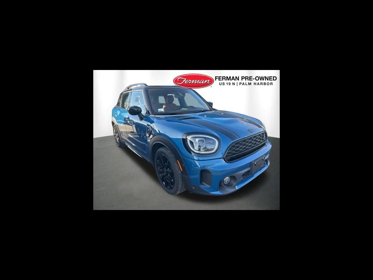 2023 MINI COUNTRYMAN Iconic