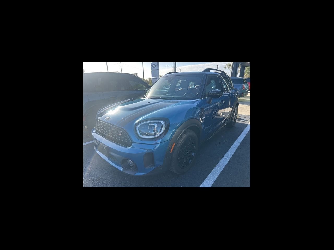 2023 MINI COUNTRYMAN Iconic