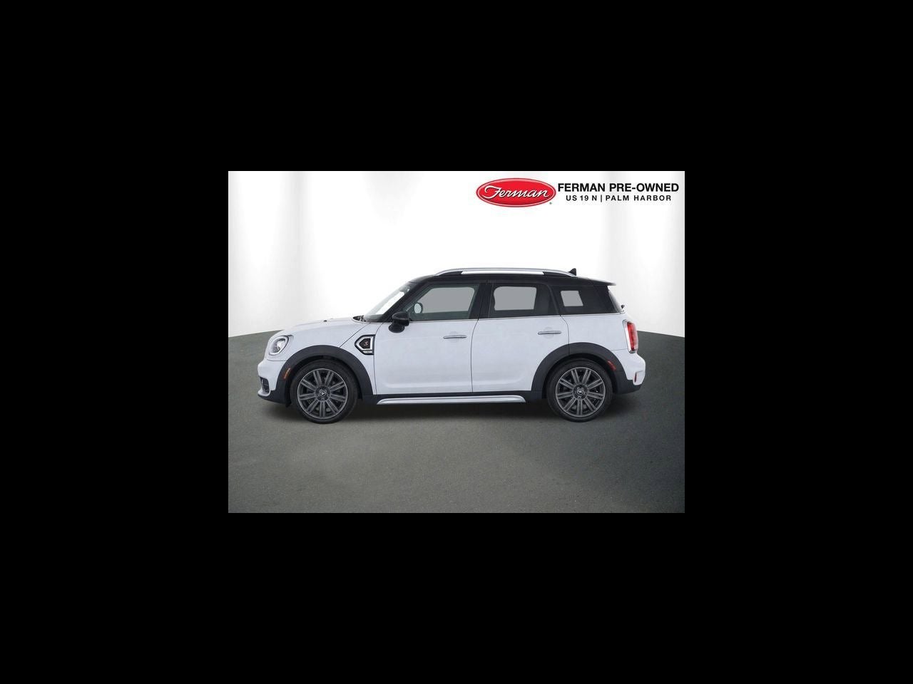 2019 MINI COUNTRYMAN Iconic