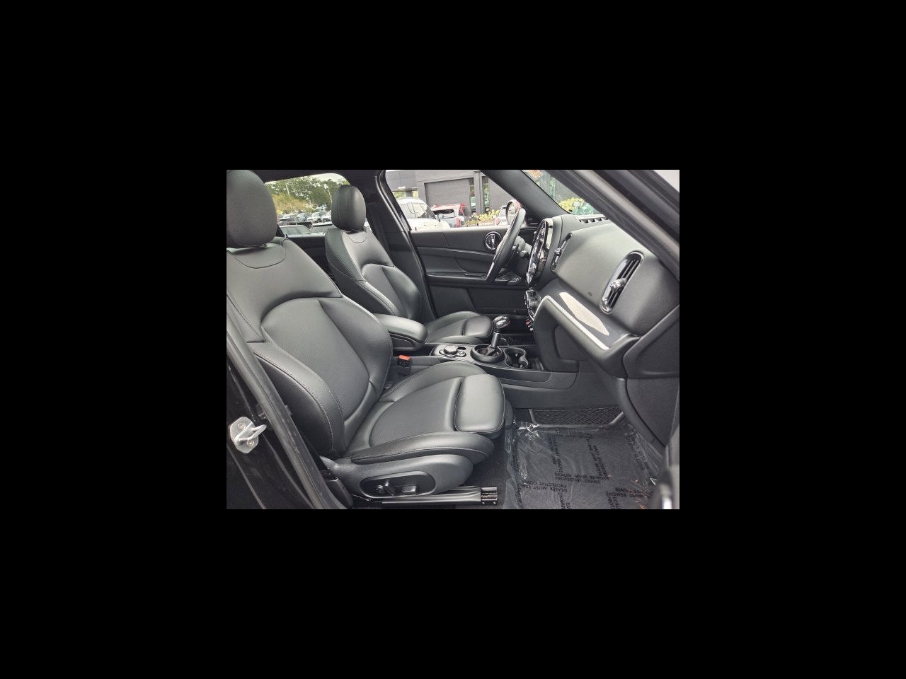 2018 MINI COUNTRYMAN Base