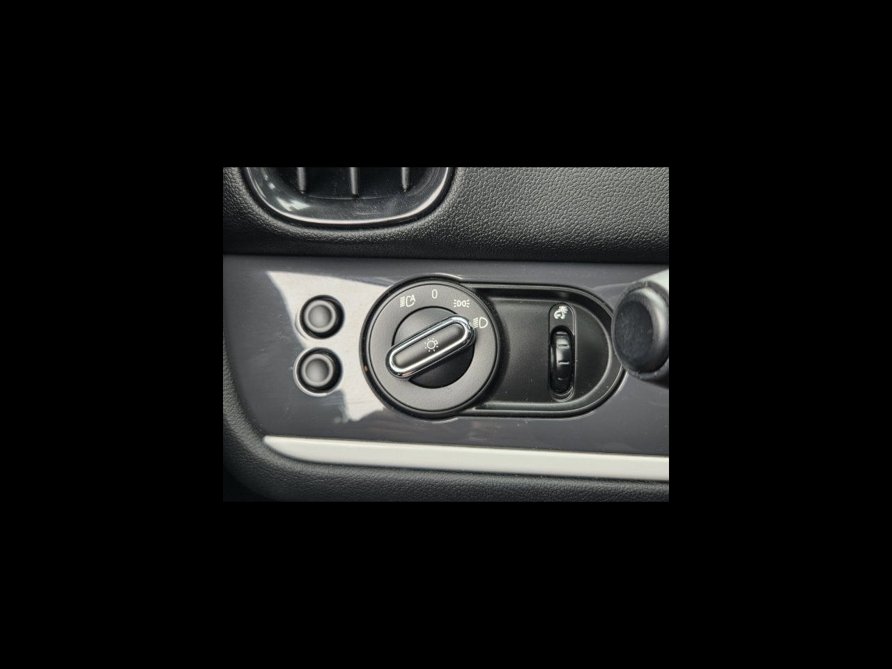 2018 MINI COUNTRYMAN Base