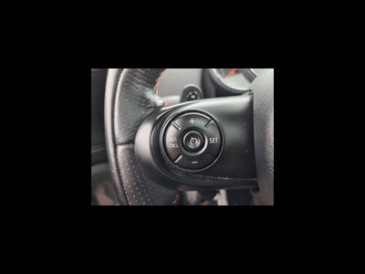 2018 MINI COUNTRYMAN Base