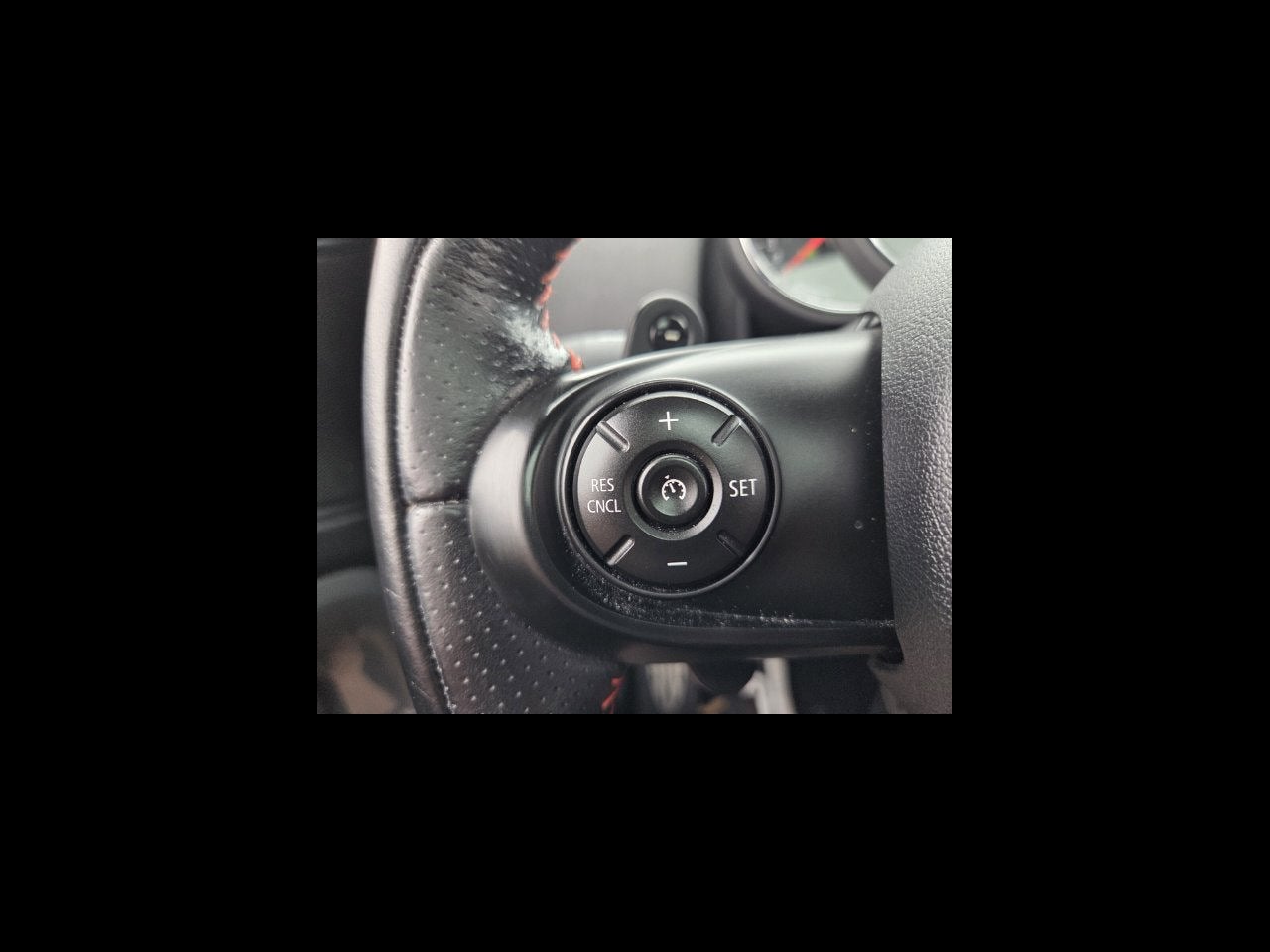 2018 MINI COUNTRYMAN Base