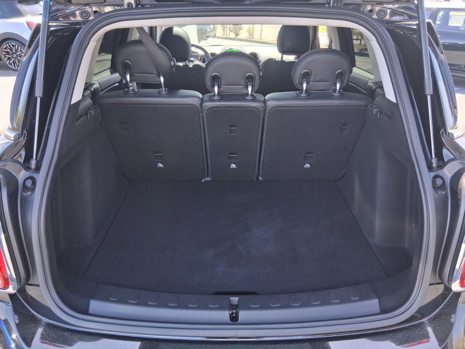 2020 MINI COUNTRYMAN CLASSIC