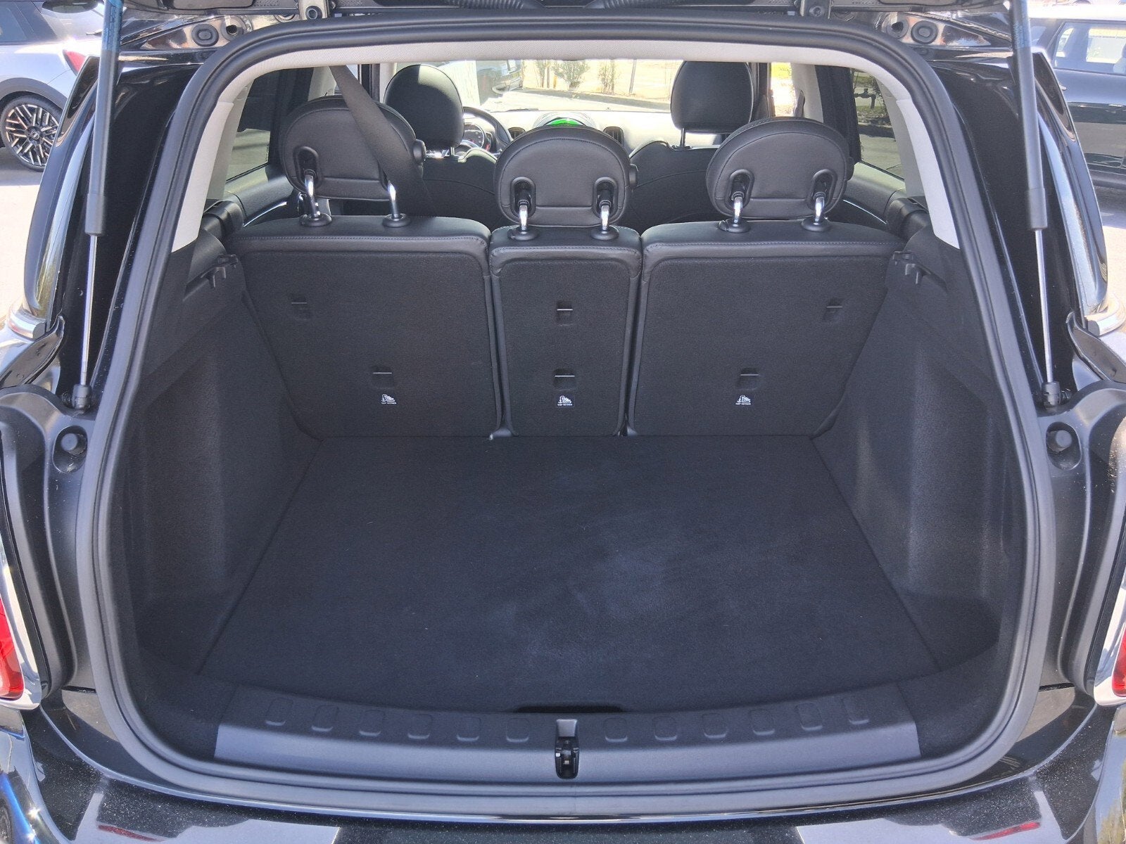 2020 MINI COUNTRYMAN CLASSIC