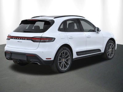 2022 Porsche Macan Base