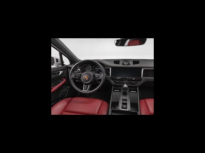 2022 Porsche Macan Base