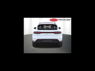 2022 Porsche Macan Base