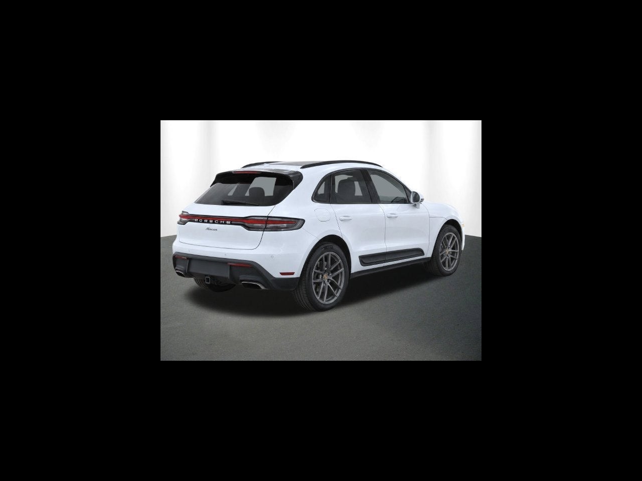 2022 Porsche Macan Base