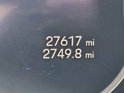 2022 Porsche Cayenne Base