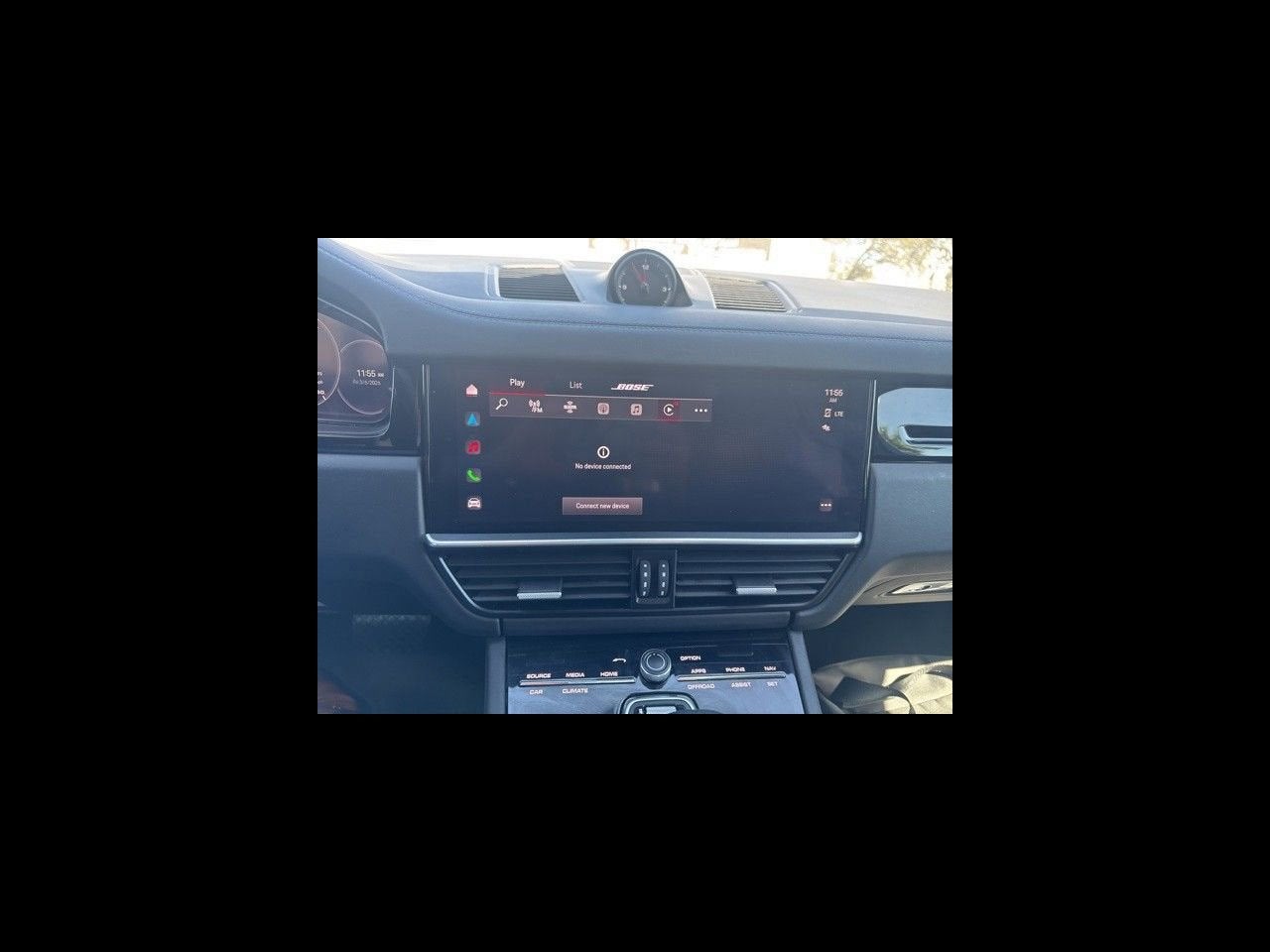 2022 Porsche Cayenne Base