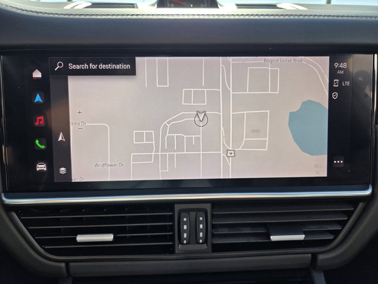 2022 Porsche Cayenne Base