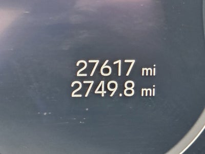 2022 Porsche Cayenne Base