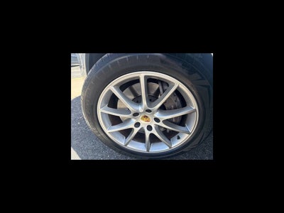 2022 Porsche Cayenne Base