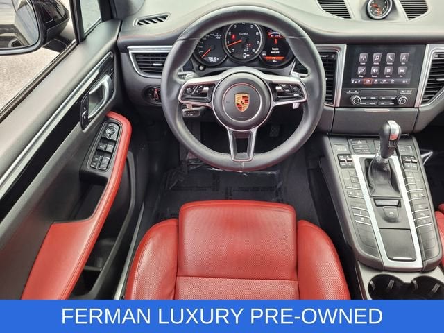 2017 Porsche Macan Turbo