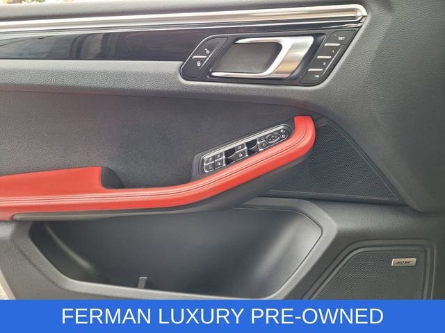 2017 Porsche Macan Turbo