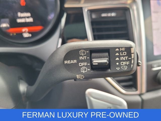 2017 Porsche Macan Turbo