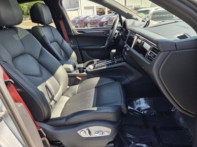 2024 Porsche Macan S