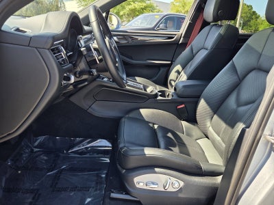 2024 Porsche Macan S