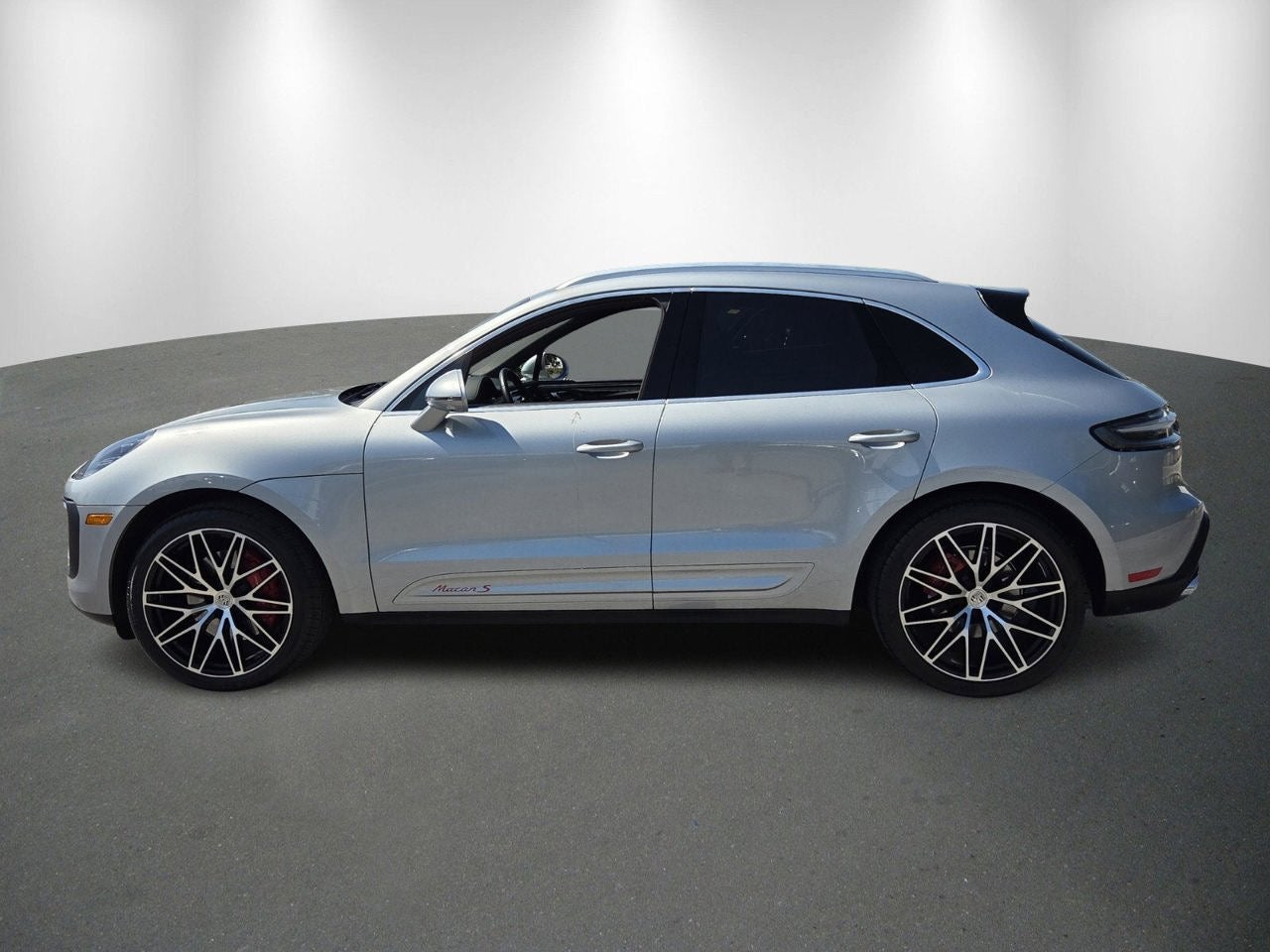 2024 Porsche Macan S