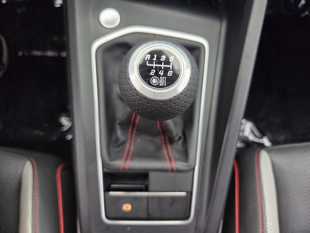 2022 Volkswagen Golf GTI Autobahn