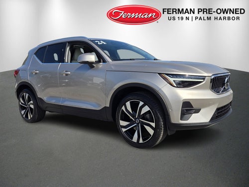 2024 Volvo XC40 Ultimate Bright Theme