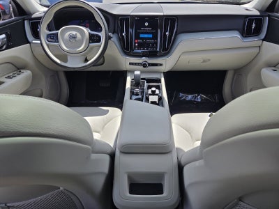 2025 Volvo XC60 Plus