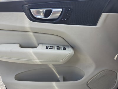 2025 Volvo XC60 Plus