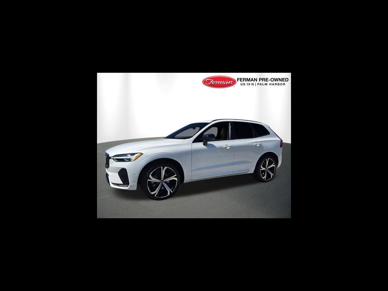 2025 Volvo XC60 B5 Ultra